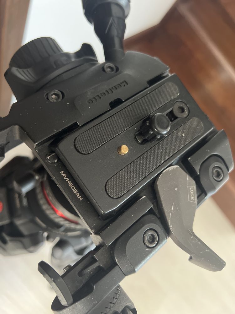 Trepied profesional manfrotto nitrotech 608ah varf de gama