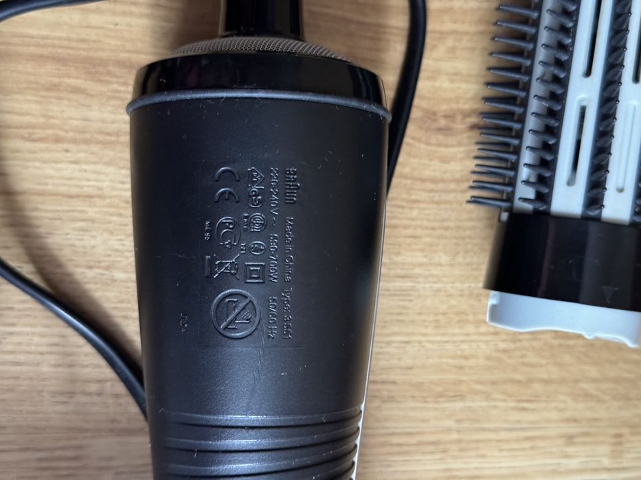 Perie de păr electică Braun