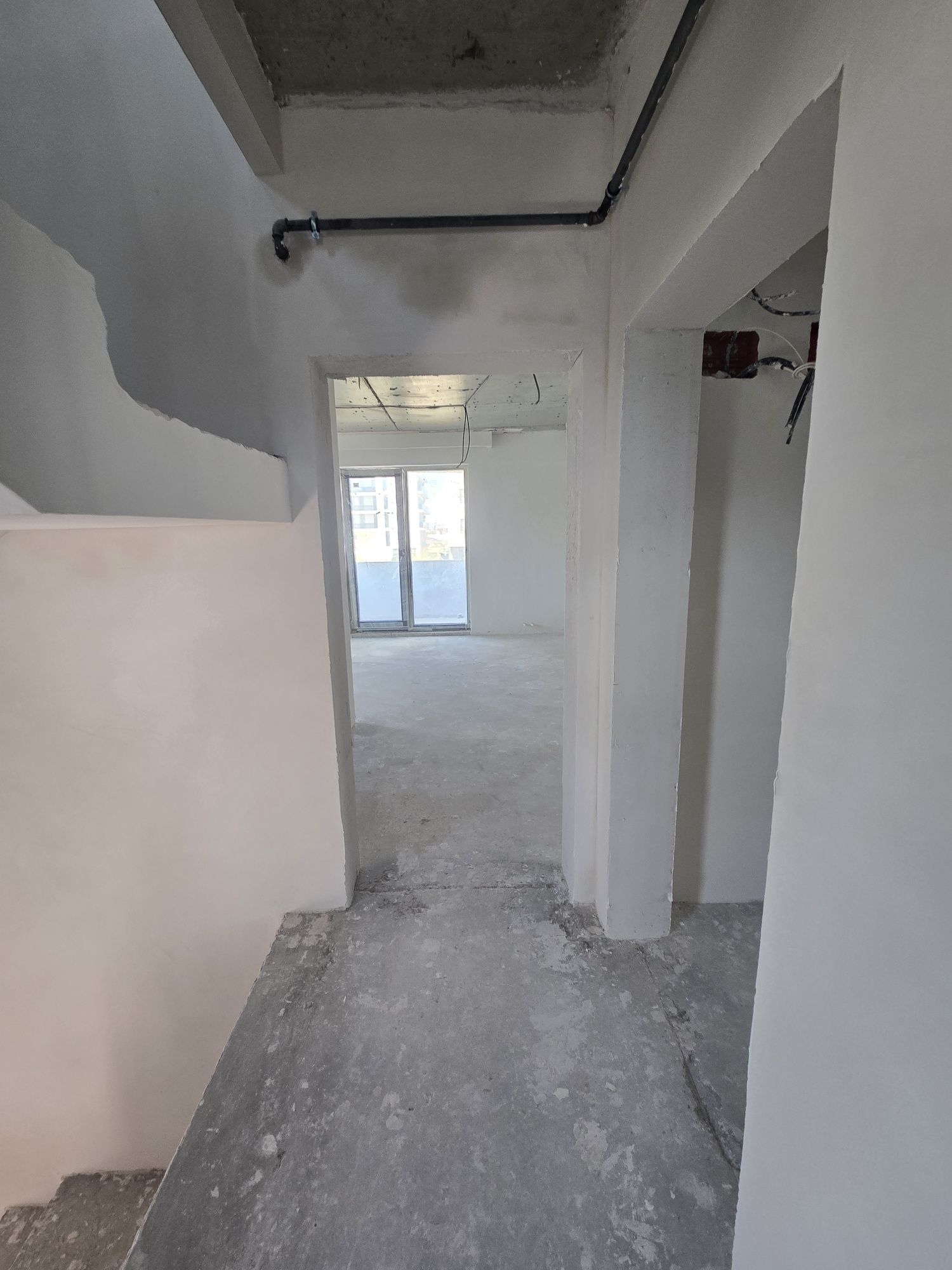 OFERTA !!! Garsoniera la 100m de plaja în Mamaia Nord