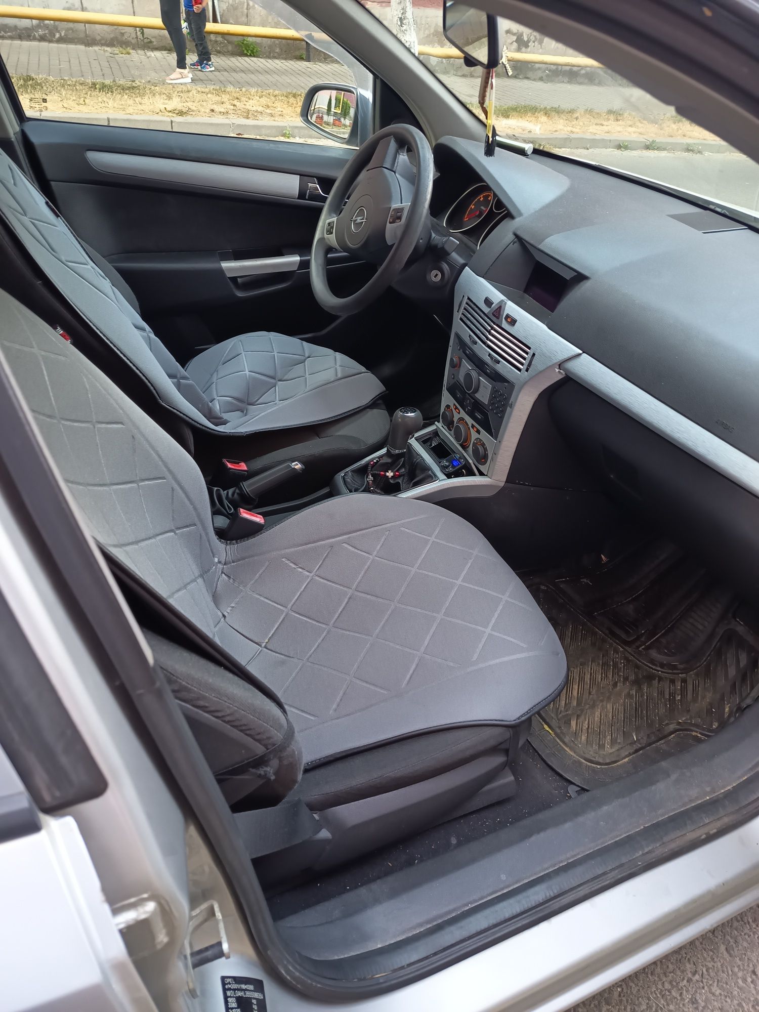 Opel Astra H break 2004