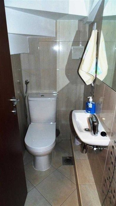 Дава се под наем Тристаен апартамент в Бургас, Славейков - 81 кв.м за 229.5 € - Снимка #5