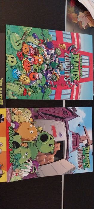 Книжки за оцветяване Plants vs zombies
