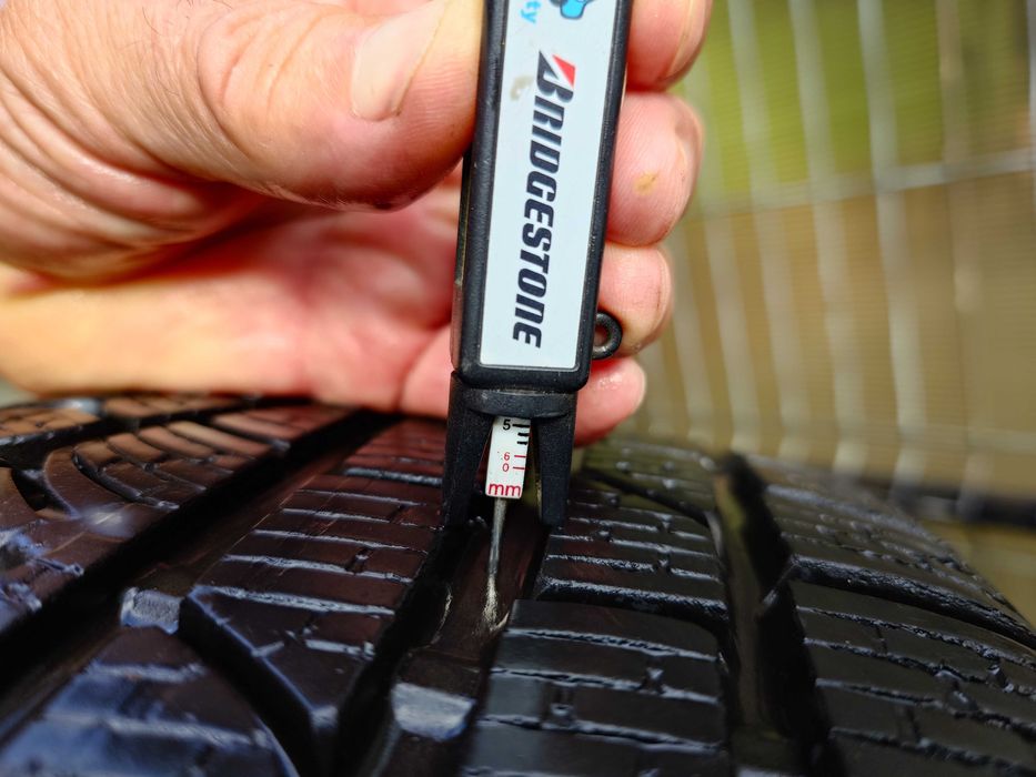 Roti de iarna 5x112 cu anvelope Pirelli 205/55 R17