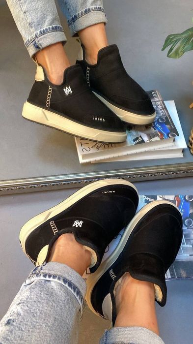 Ugg-uri diferite modele