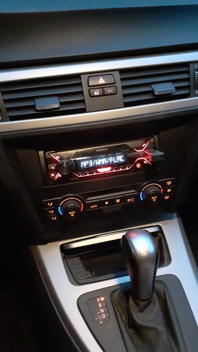 Rama adaptoare BMW E81 E87 E90 E91 E92 seria 1 si 3 1DIN radio cd mp3