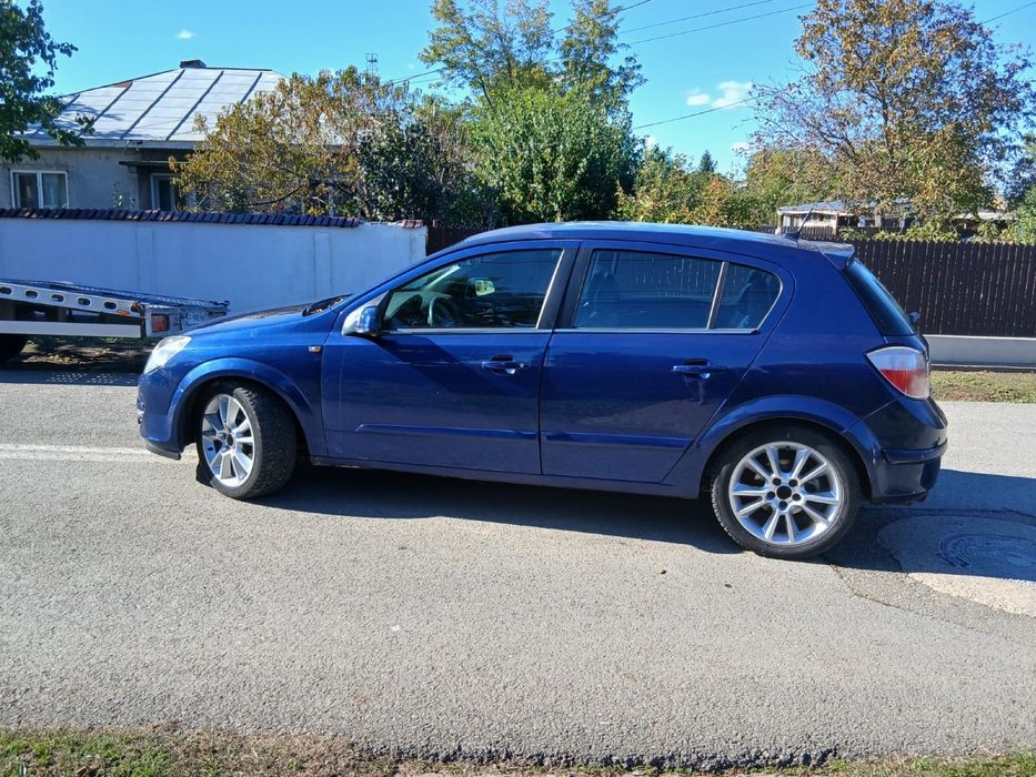 Opel Astra H 2.0T