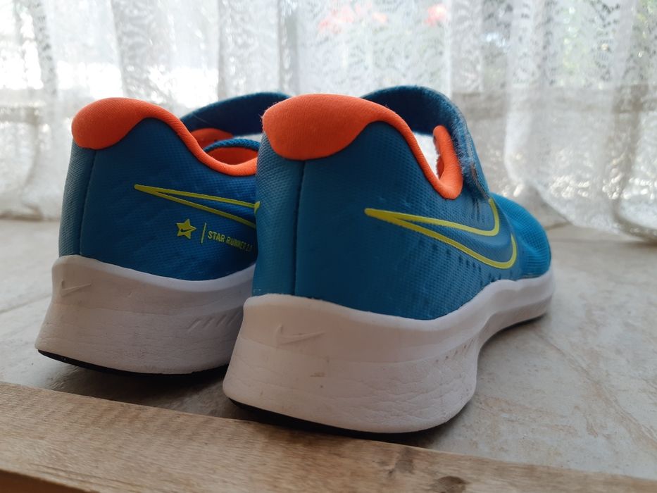 Детски оригинални маратонки NIKE