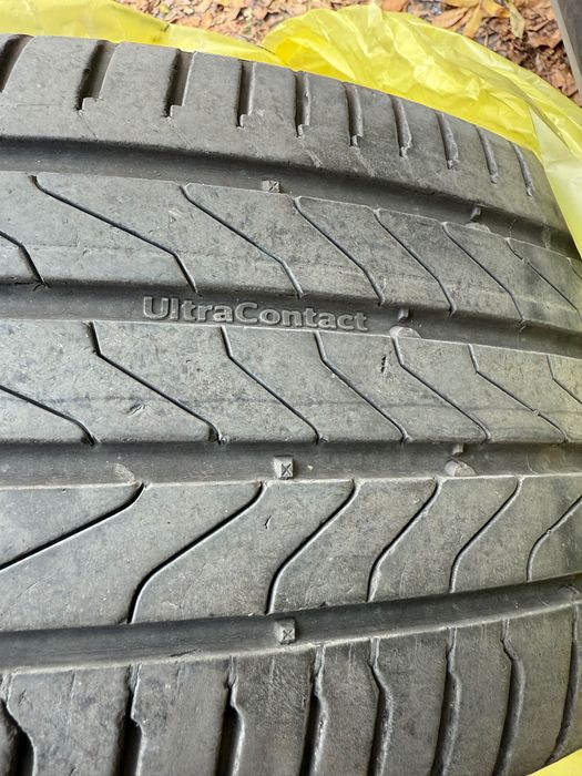Гуми Continental Ultracontact 215/55/17 94V DOT 2022 4 броя