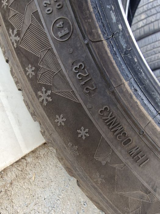 Anvelope 205/55R17 marca Semperit, M +S,,DOT 2023
