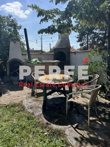 Къща в Бургас-Долно езерово площ 160 цена 240000