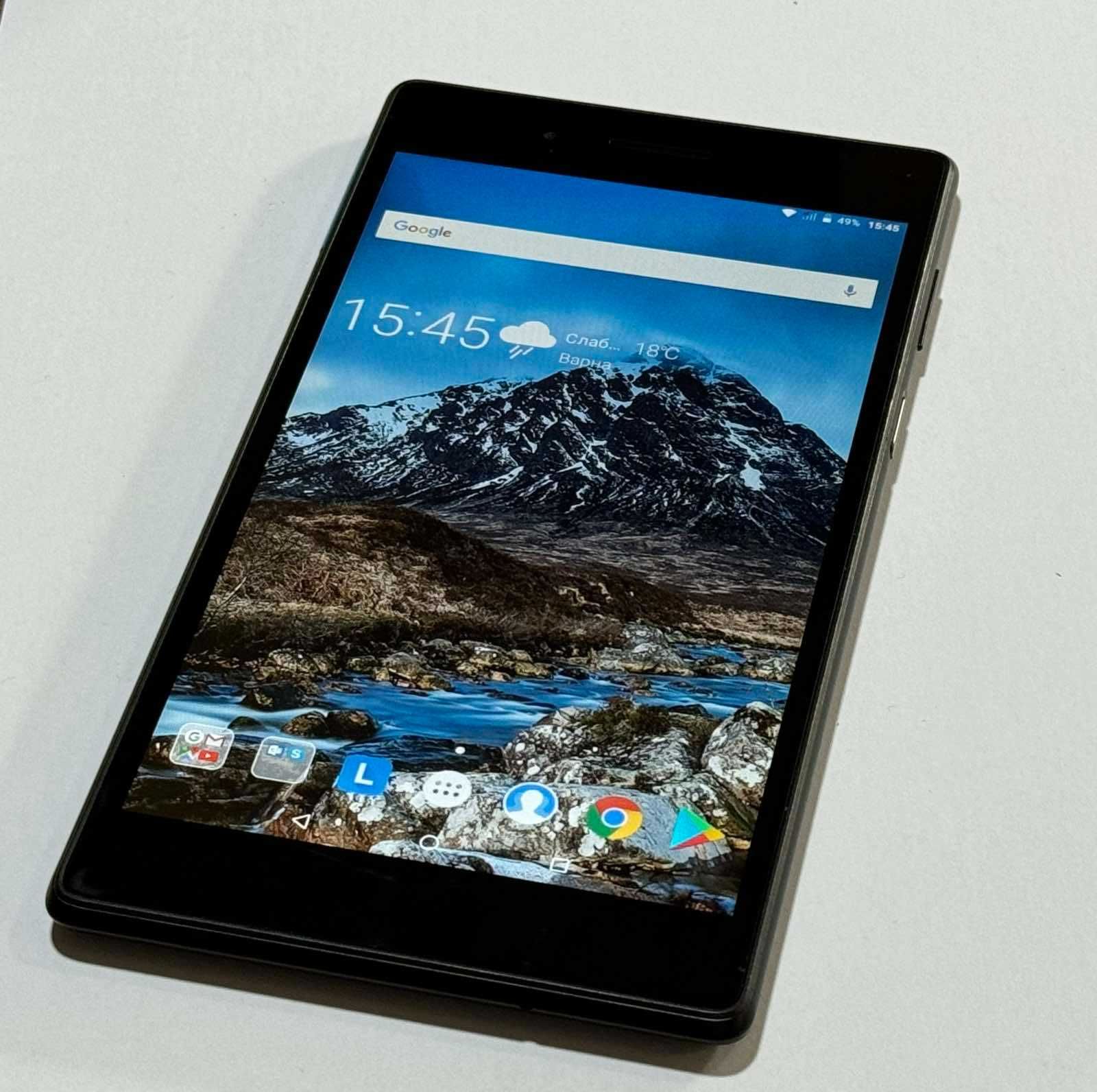 Продавам таблет Lenovo TB-7304X