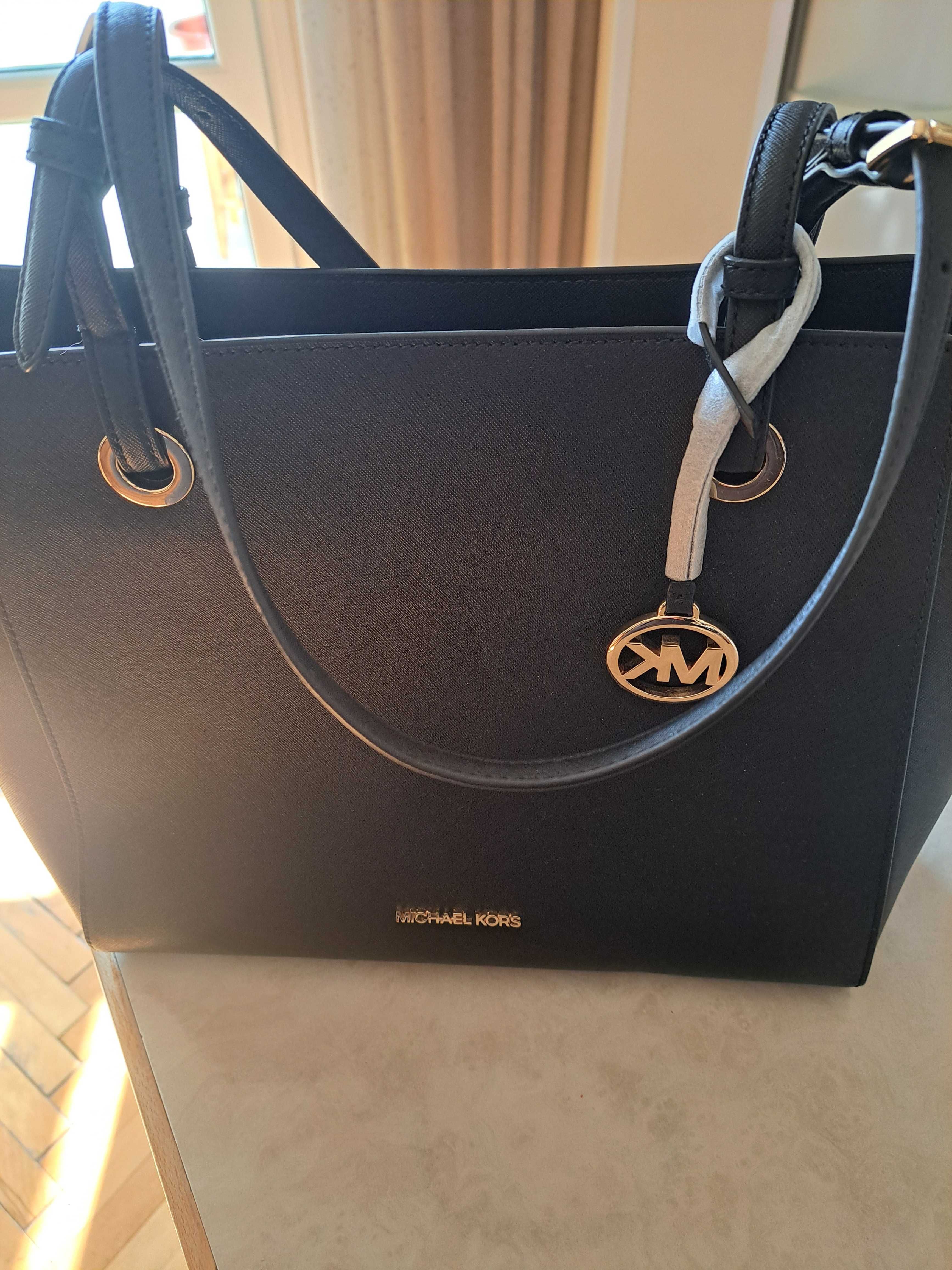 Michael Kors чанта