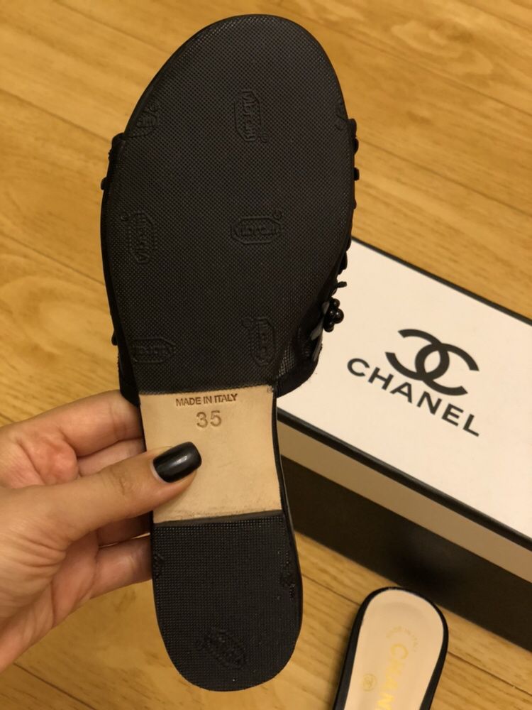 Шлепки новые летние chanel