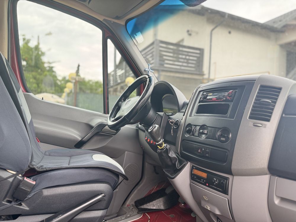 Mercedes-Benz Sprinter 519 CDI – Microbuz 20+1 locuri Motor 3.0