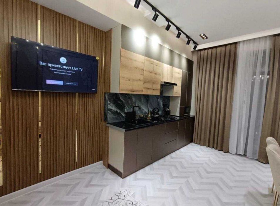 Срочно! Сдаётся шикарная 2х ком Яккасарайский Шота Руставели ID02