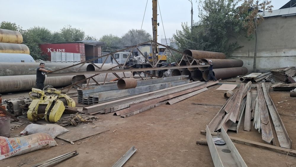 Ferma sotiladi, holati yaxshi.