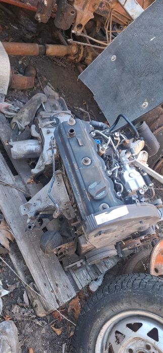 двигател скоростна кутия от пасат 1.9 AFN