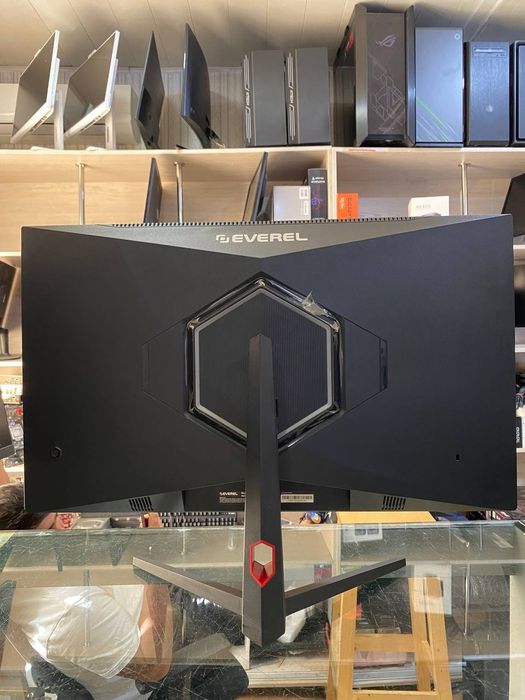 Монитор Everel 27EF1802 в отличном состоянии как новый