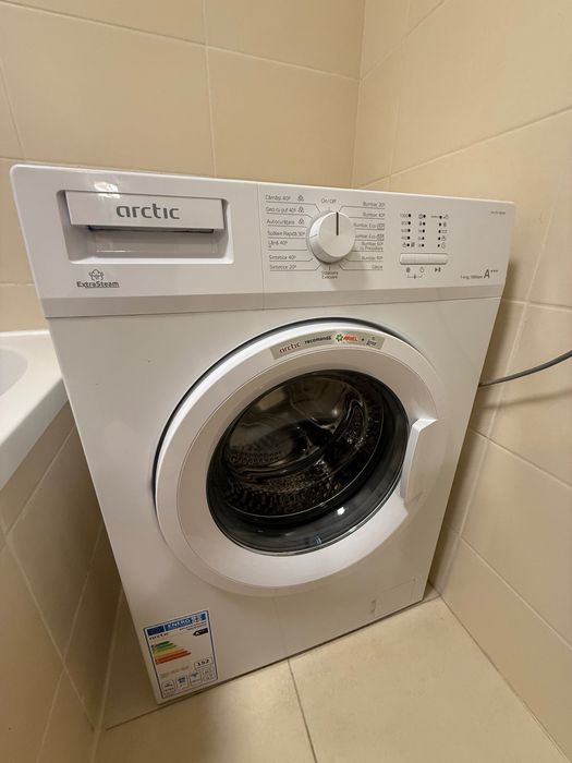 Urgent - Masina de spalat ARTIC - Model APL61012BDW0