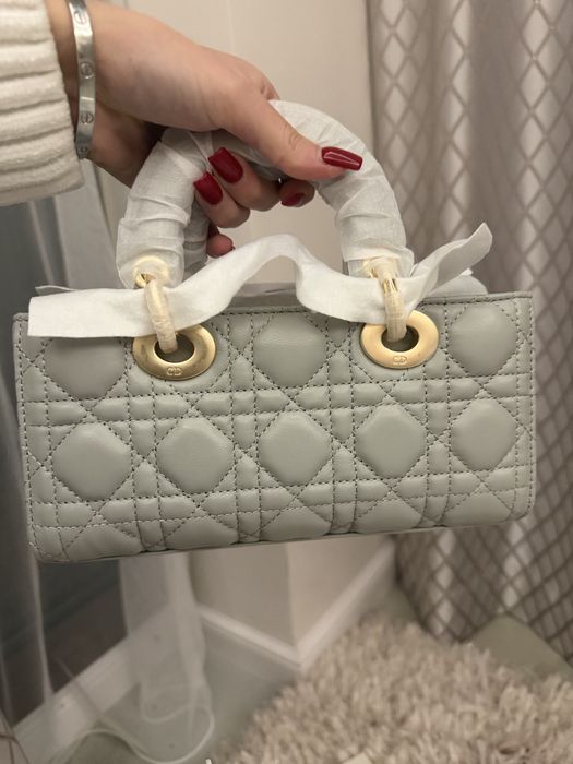 оригинална сива чанта Dior Lady D joy