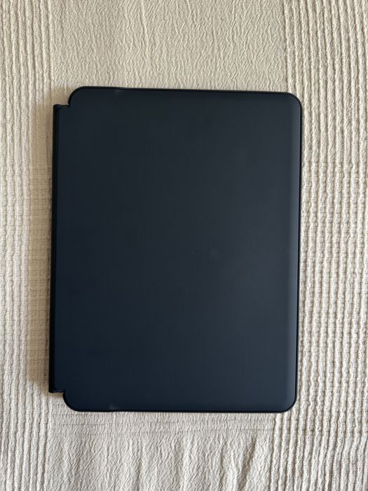Husa cu tastatura pentru Ipad 10 gen, 10.9 inch - Atentie la descriere
