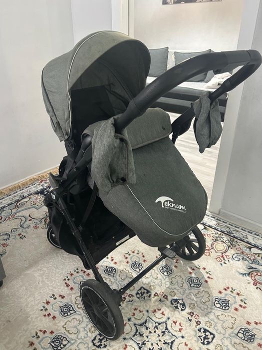 Продаим детскую коляску