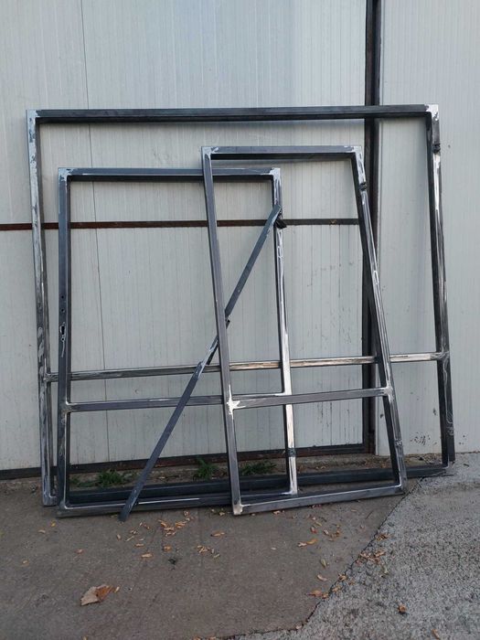 Confecții Metalice/Automatizări