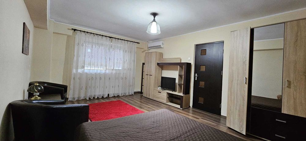 Inchiriez Apartament cu 1 camera - Ultracentral Bd Independentei