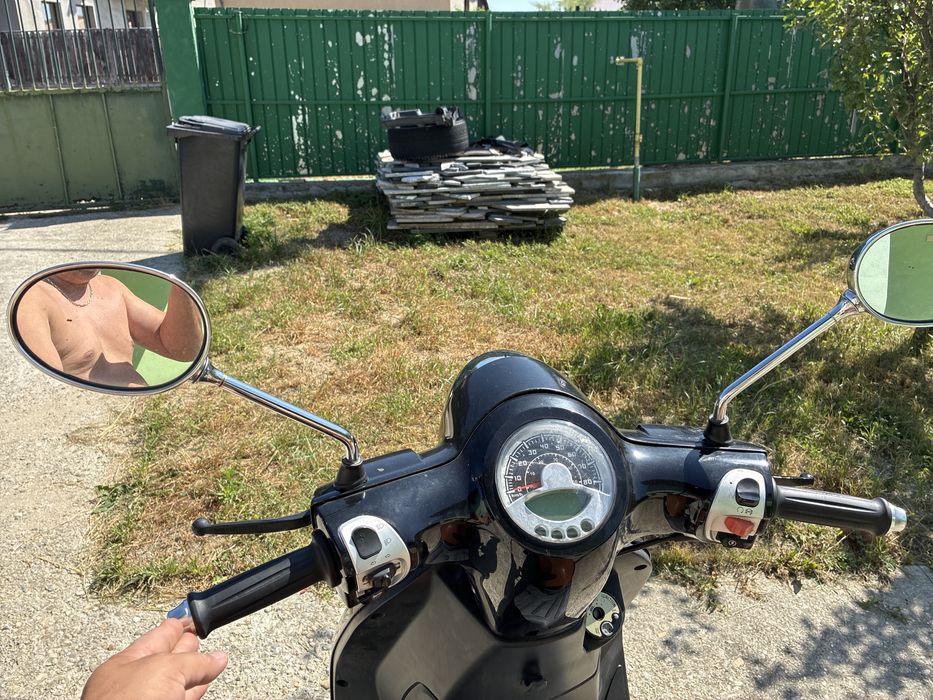 Scuter xplorer cruzer 50