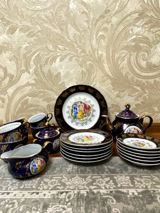 Продаётся новый сервиз Мадонна ( цвета кобальт)
