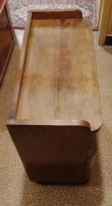 Винтидж БАРЧЕ с витрина