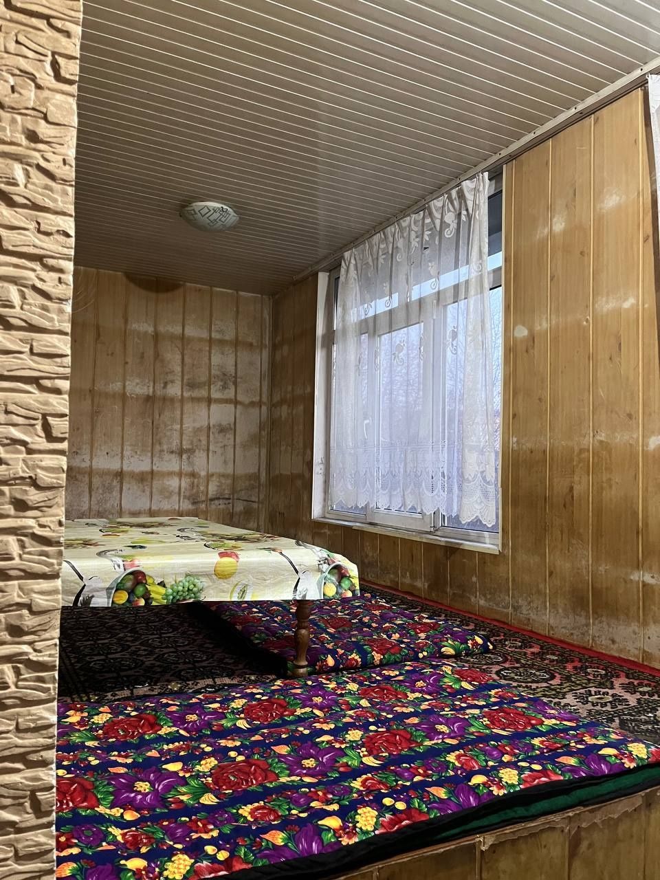Аренда. Олмазор район Тансиқбаев 3.   2/2/4 балкон 2*6.Оилага загс.