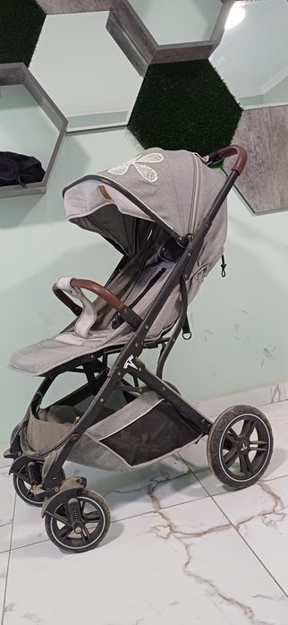 Детский хороший коляска