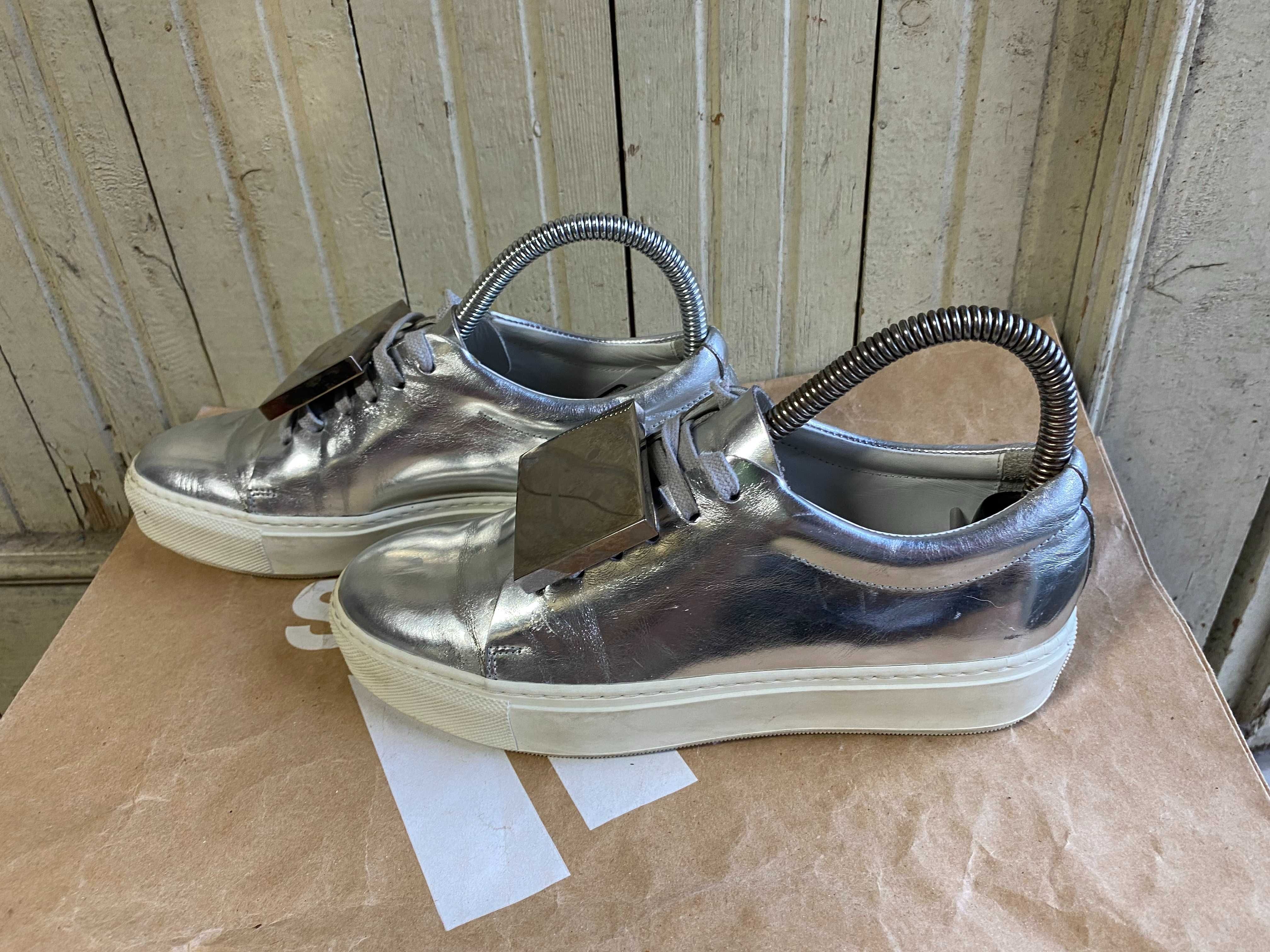 ''Acne Studios''оригинални сникърси 37 номер