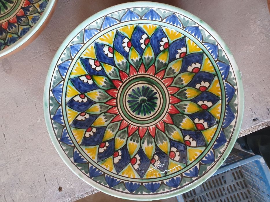 Xonlar palov yegan Bodyalar (Tovoqlar)