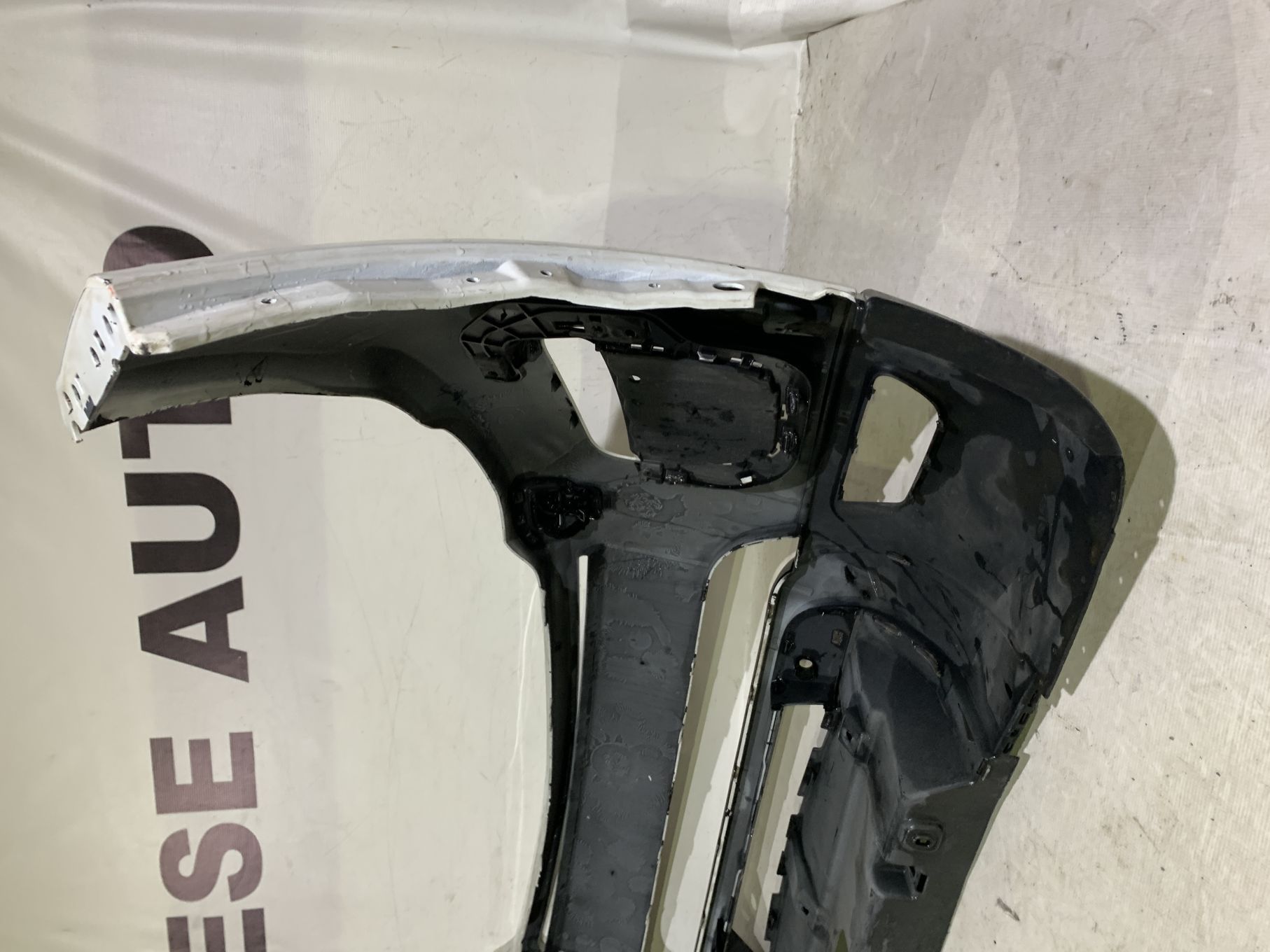 Bara fata Range Rover Evoque, 2015, 2016, 2017, 2018, cod origine OE GJ32-17F003-AW.