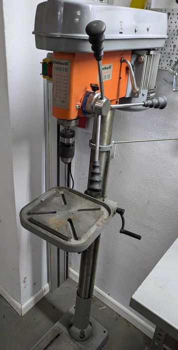 Bormasina piedestal cu variator de turatie