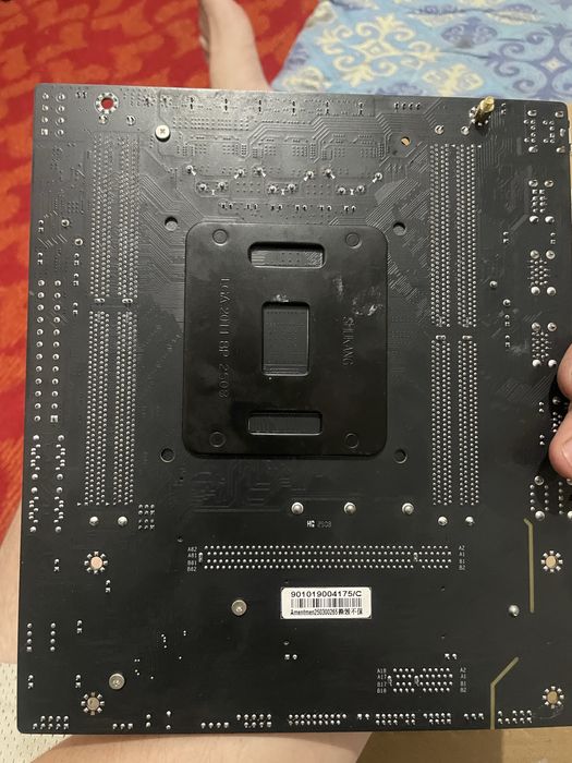 Atermiter X99 A4-B + Xeon E5 2682v4