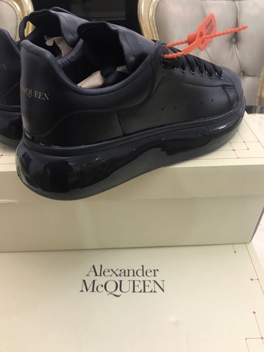 Adidasi Alexander McQueen