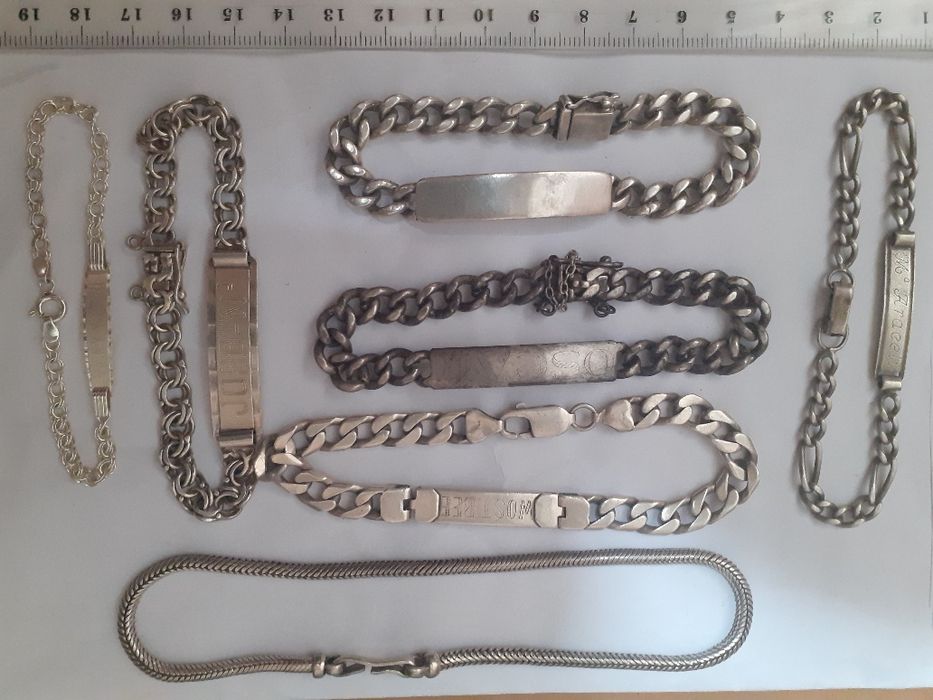 Diferite bratari din argint si un colier vechi