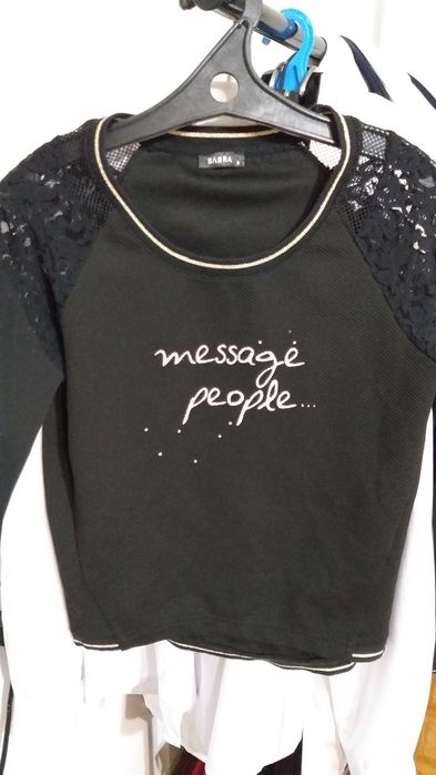 Кофточка чёрного цвета,состояние  хорошее,размер S