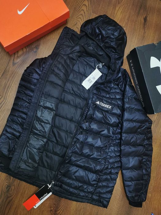 Lot haine brand originale – 140 bucăți, preț mic