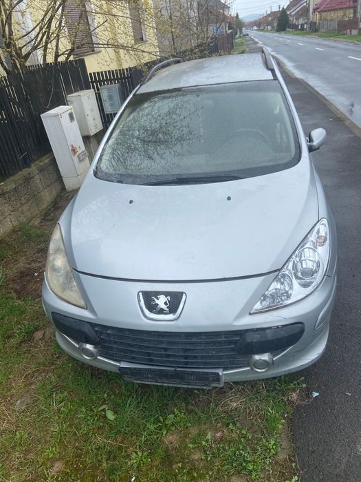 Vând mașină Peugeot 307
