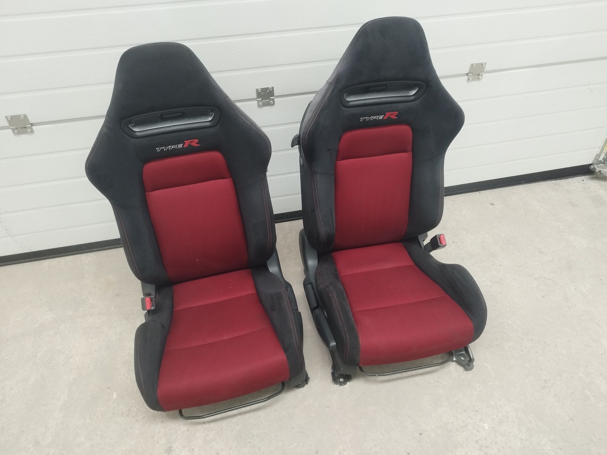 Седалки от civic fn2 type r сивик 8