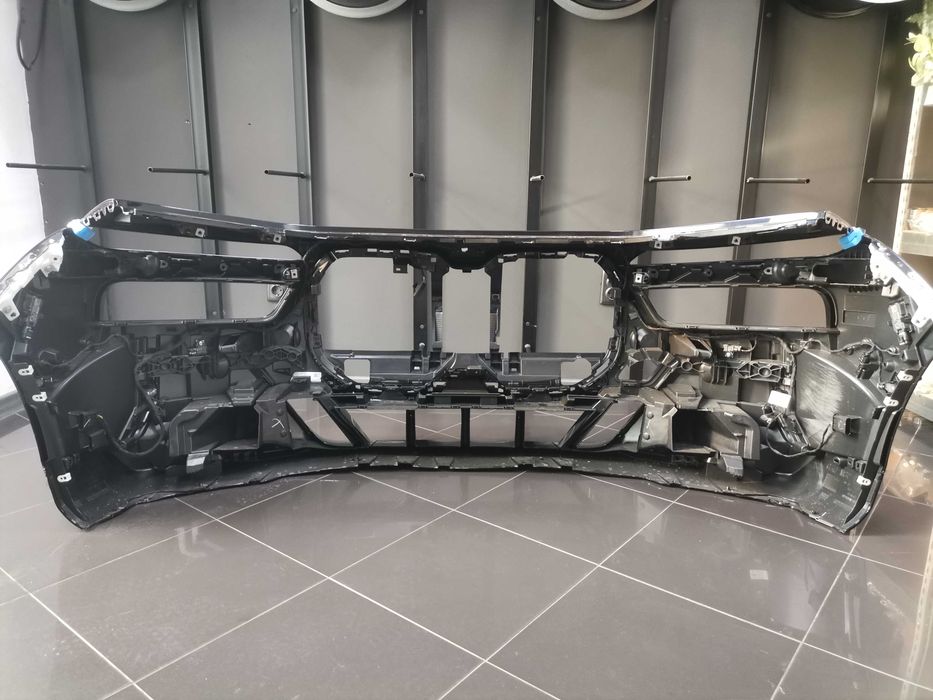 Предна Броня BMW 7 i7 G70 M Пакет БМВ 7 и7 Г70 М Спорт Комплект - A33