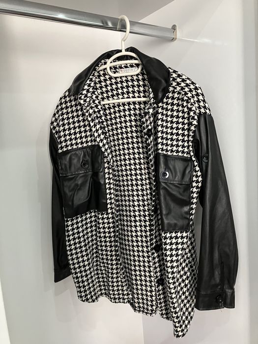 Дамски връхни дрехи