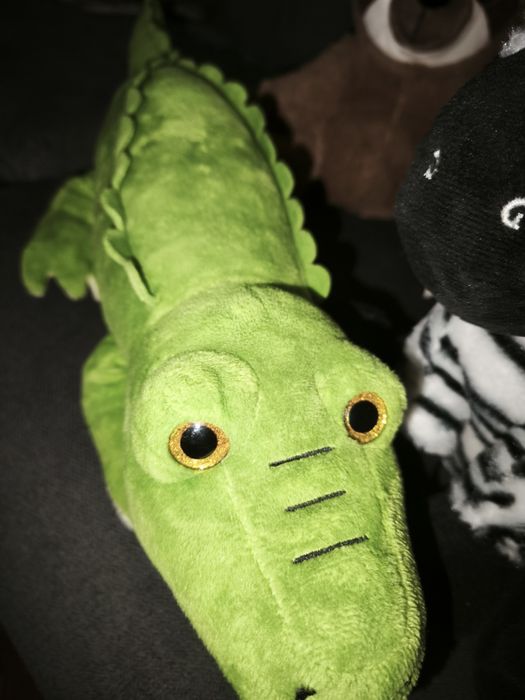 Lot cu 4 plusuri animale