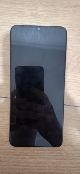 Смартфон Realmi Not 50