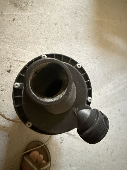 Pompa piscina jacuzi debit mare