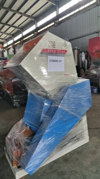 Дробилка ПВХ, ПП, ПЭ, Жидкий обой 5.5 кВт 7.5 кВт 11 кВт 15-22 кВт